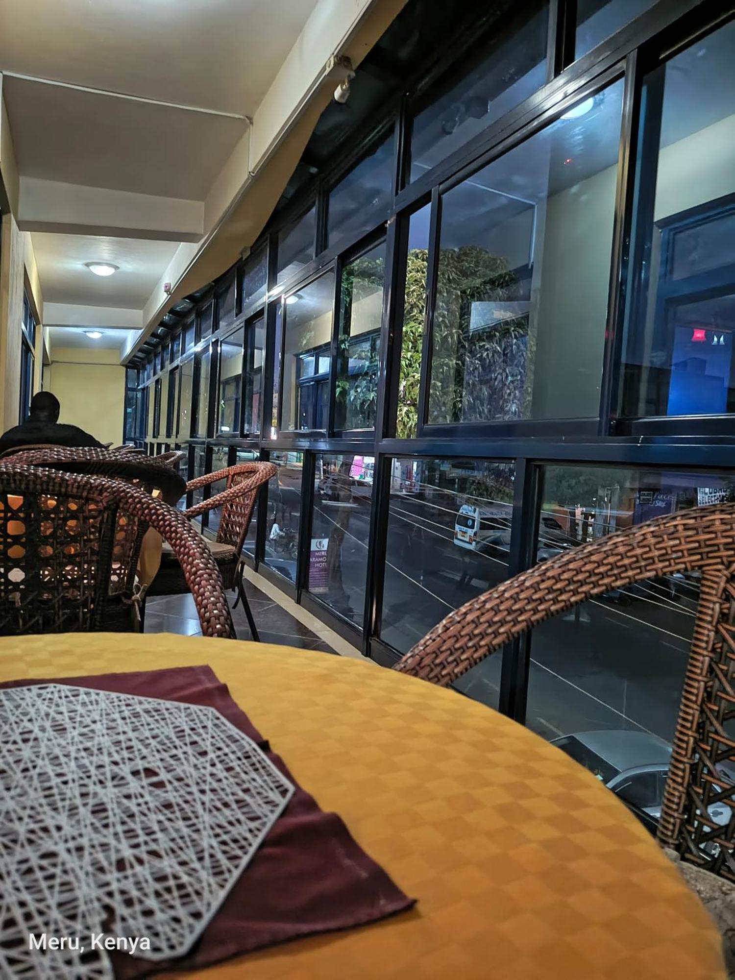Meru Paramount ภายนอก รูปภาพ